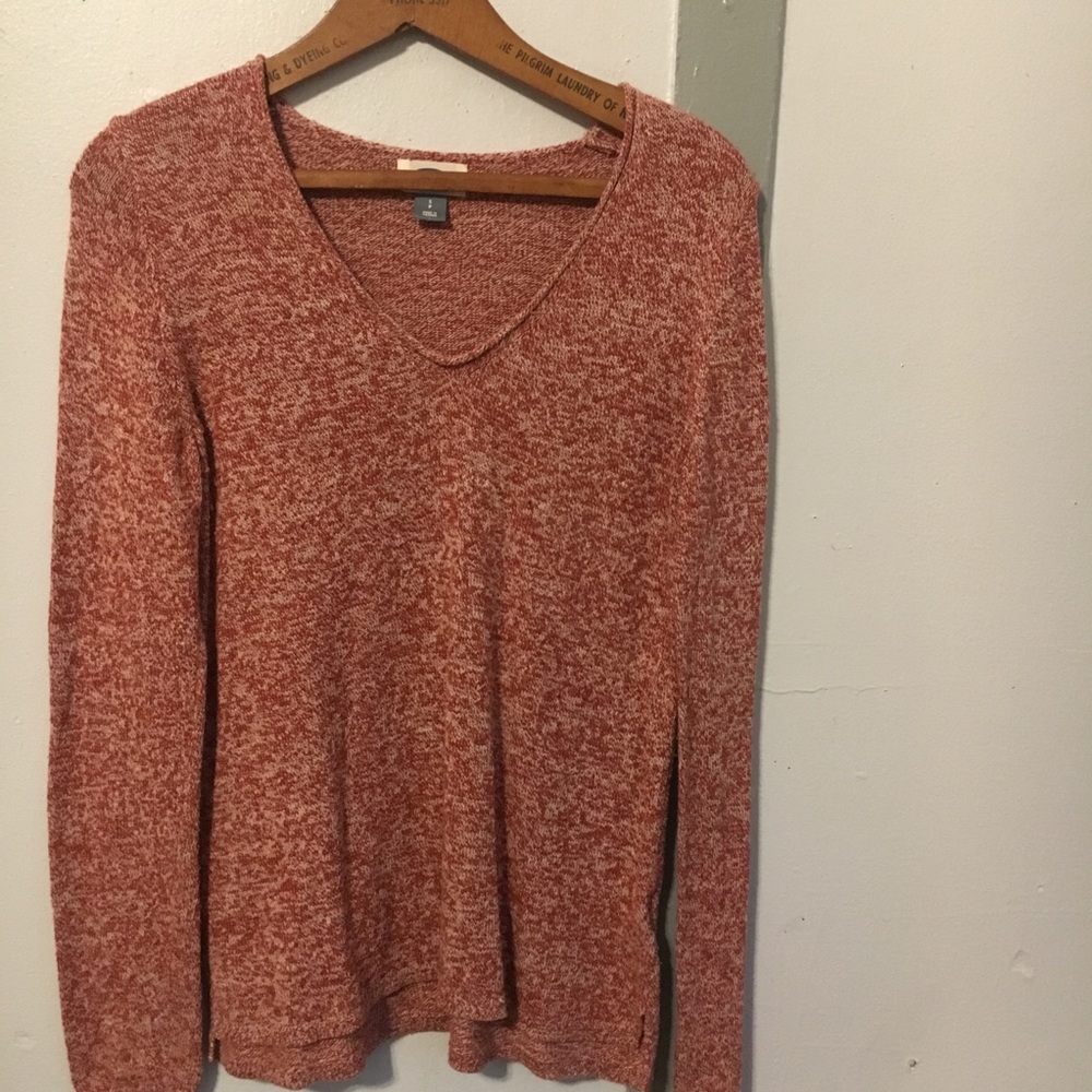 🍁Old Navy Red Sweater🍁